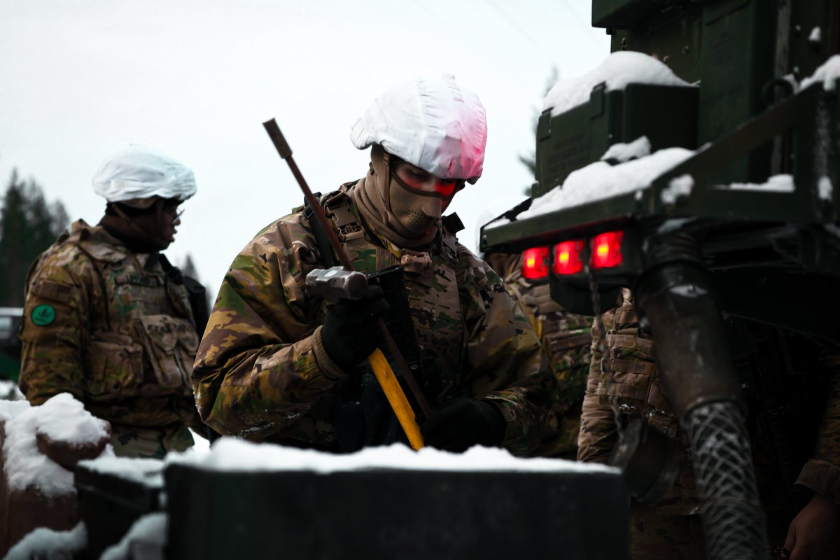 USArmyEURAF's tweet photo. Meet some of the soldiers participating in #DynamicFront in Lapland, Finland

@NATO  @SHAPE_NATO  @US_EUCOM  @USArmy  @Puolustusvoimat  @usembfinland  @56ArtilleryCmd  @CanadianArmy https://t.co/WPb4PZw9f1