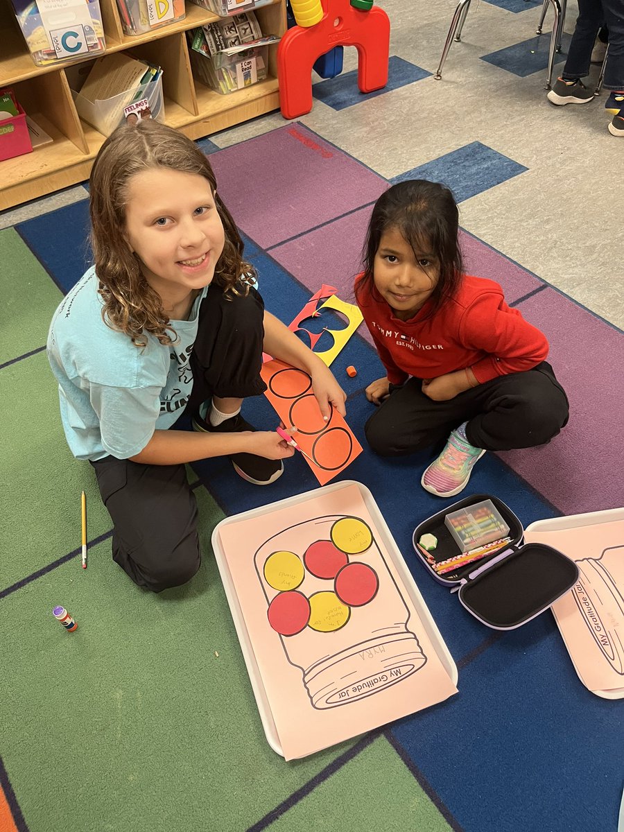 Our 3rd grade and Kinder buddies created gratitude jars filled with all the things they’re thankful for. 🫙✨Celebrating thankfulness and friendship! <a href="/JLatarte/">Jennifer LaTarte</a>