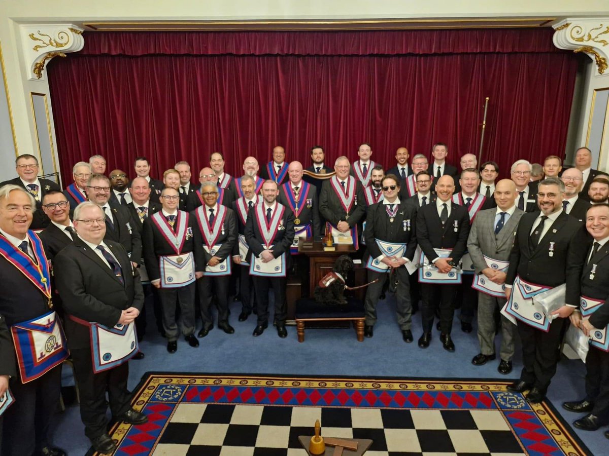 erolmark's tweet photo. A super meeting of Hibernia Mark Lodge where we advanced 10 candidates yesterday. Our festive board was held at the magnificent The Travellers Club, Pall Mall. https://t.co/4RBKp4z7GF