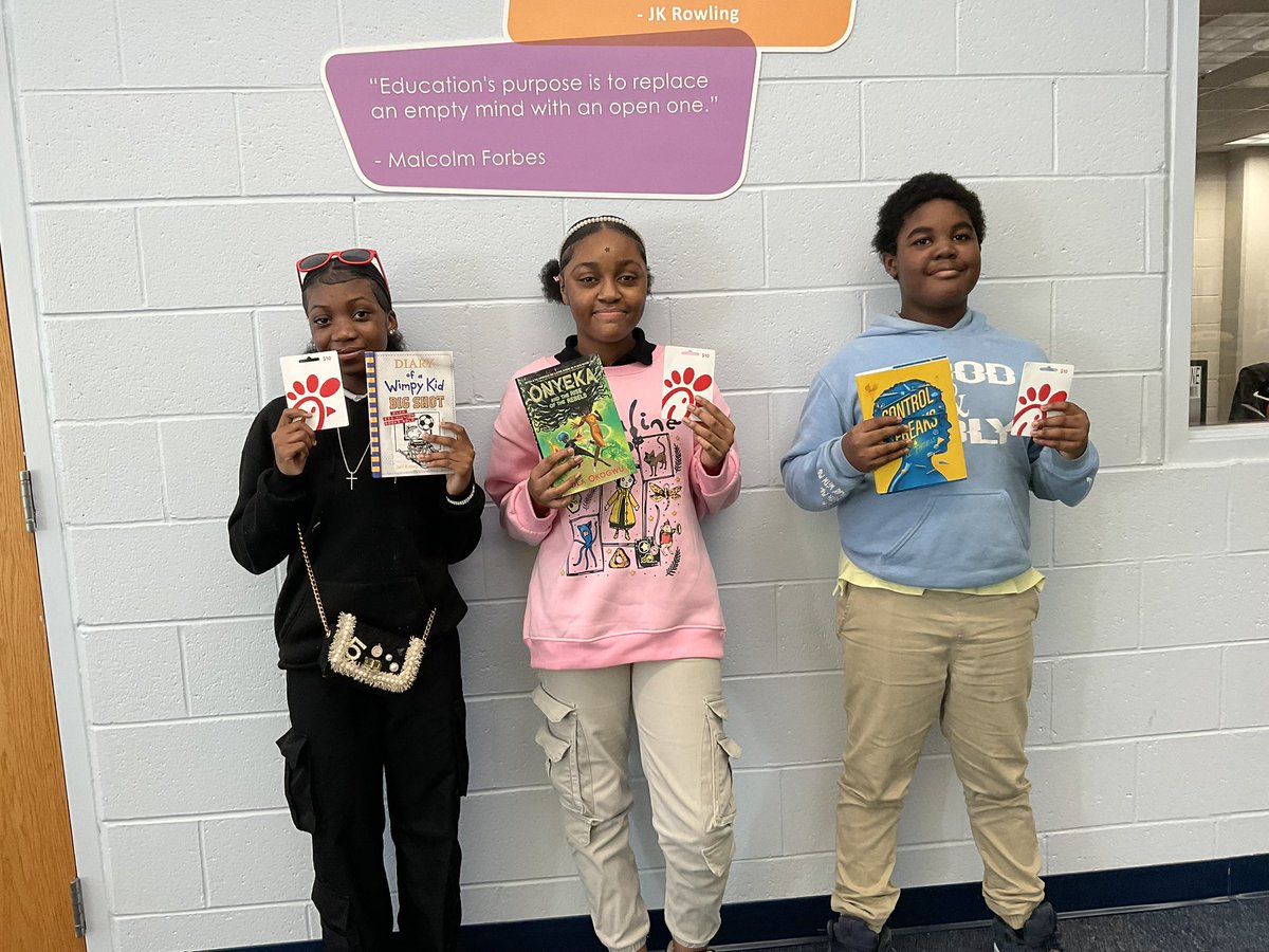cwlongms_media's tweet image. Sending a huge tiger roar to the Long MS scholars and homerooms logging the most minutes in Beanstack for the month of October. #APSRace2Read @APSMediaServ @LongPrincipalMM @MsPgrass @apsLongms @apsupdate