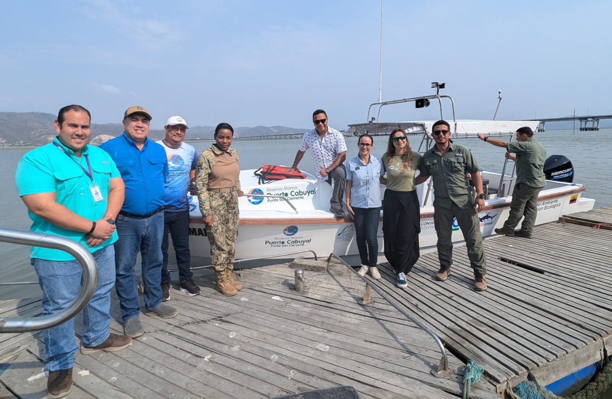 MigraMar (@migramar) on Twitter photo Como parte de las actividades del 3er aniversario de la Reserva Marina Puerto Cabuyal-Punta San Clemente en Ecuador, se hizo la entrega de una lancha para el control y vigilancia y el monitoreo de especies. Con el apoyo de MigraMar, <a href="/CI_Ecuador/">Conservación Internacional Ecuador</a> y #OceanBlueTree Como parte de las actividades del 3er aniversario de la Reserva Marina Puerto Cabuyal-Punta San Clemente en Ecuador, se hizo la entrega de una lancha para el control y vigilancia y el monitoreo de especies. Con el apoyo de MigraMar, <a href="/CI_Ecuador/">Conservación Internacional Ecuador</a> y #OceanBlueTree