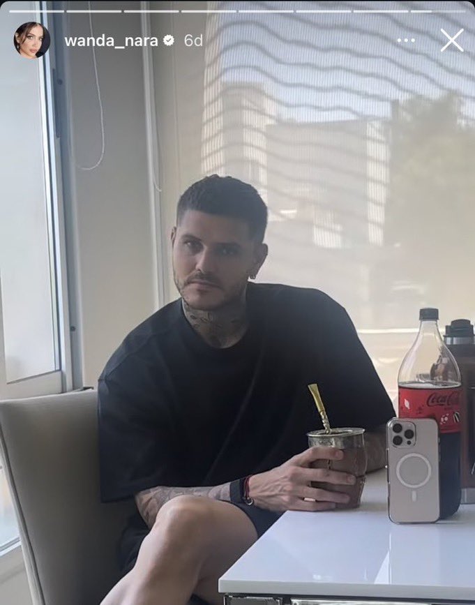 laktozsuz olsun dedikten sonra kahvemi yapan barista normal sut koycak mi koymicak mi diye benim kitlenis