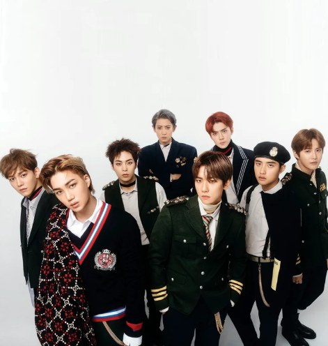AboutMusicYT's tweet photo. EXO's Chanyeol answers a question about the group's comeback:

"Secret! It's a secret ... we'll do it someday" https://t.co/qa3DKaIdKz