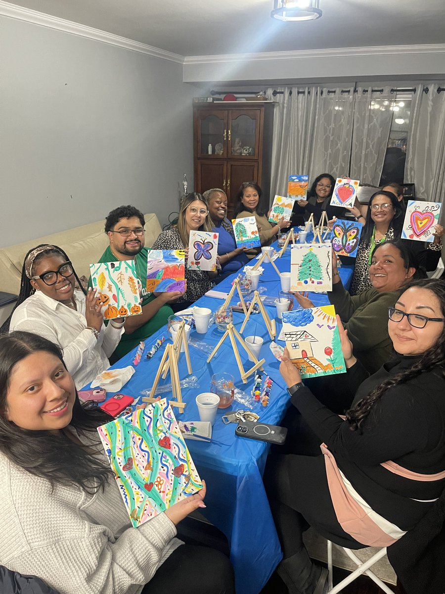 Our #iBelong affinity group got creative at our last gathering 🤣💚 #BeEvergreen #iBelonginEvergreen