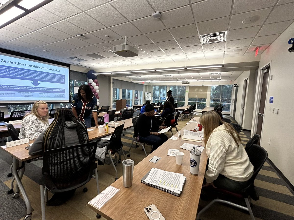 Jolie Hardin tweet media