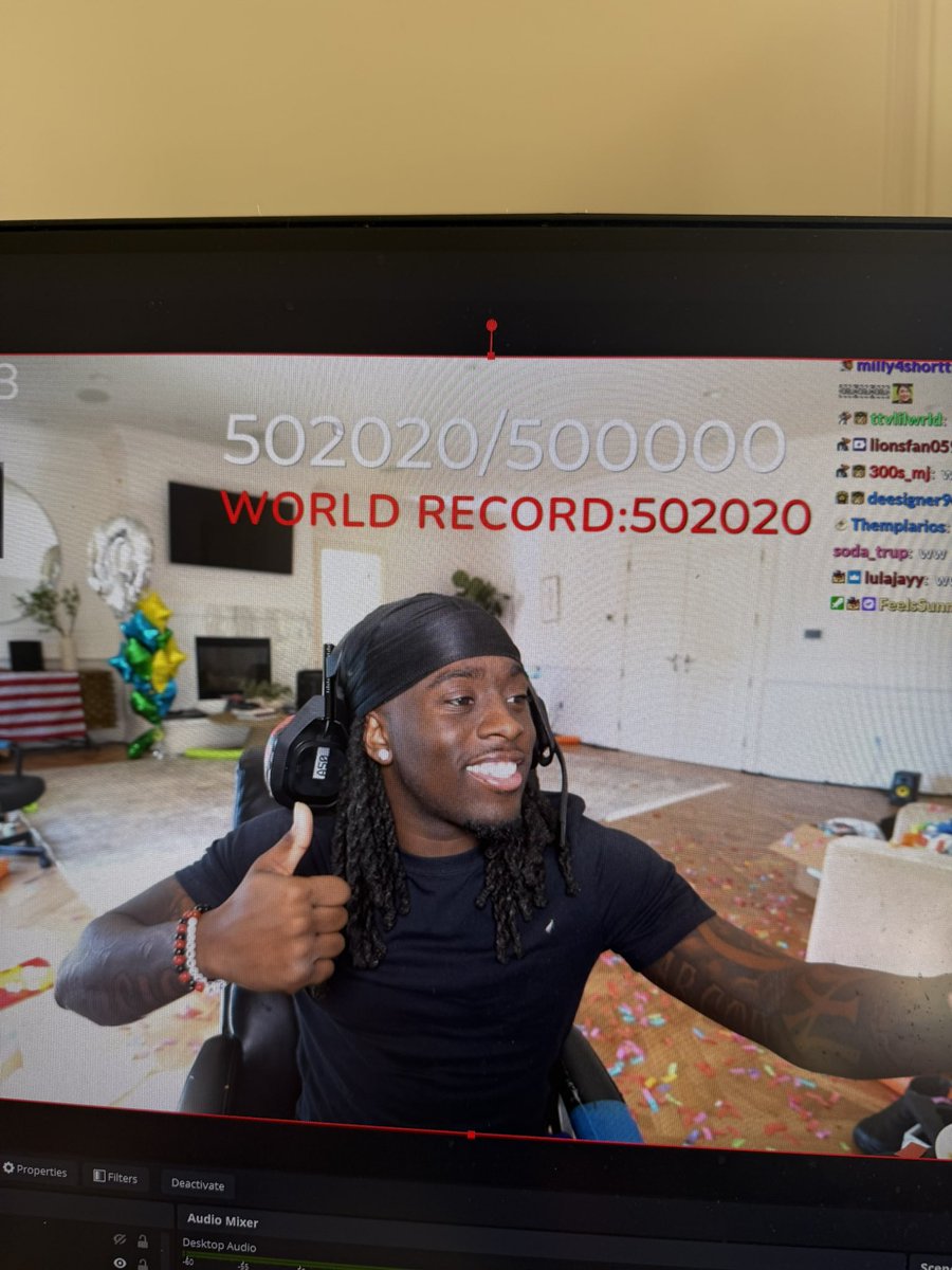 BIG 500,000 SUBS THIS IS REALLY HALF OF A MILLION PEOPLE HOLY SHIT IT LITERALLY DOESN’T EVEN LOOK REAL GOD BLESS EVERYBODY SHOWING SUPPORT❤️❗️