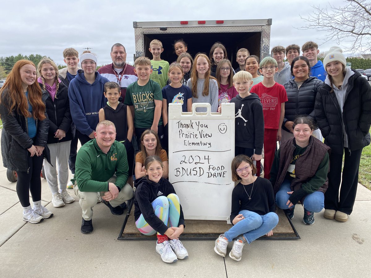 MrDWildRose's tweet photo. Wow! Prairie View Elementary collected 2300# of food items for @BDUSD Food Drive. Great job everyone! https://t.co/sLIBDj7BoE