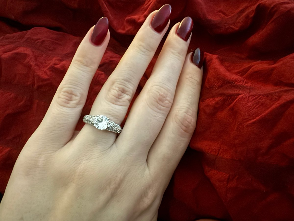 👻✨Megan✨👻 tweet media