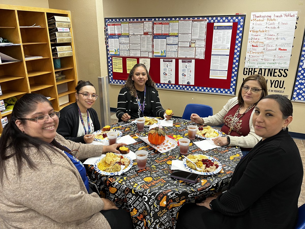 Thanksgiving luncheon at Escontrias! Always a great time together. 🐾