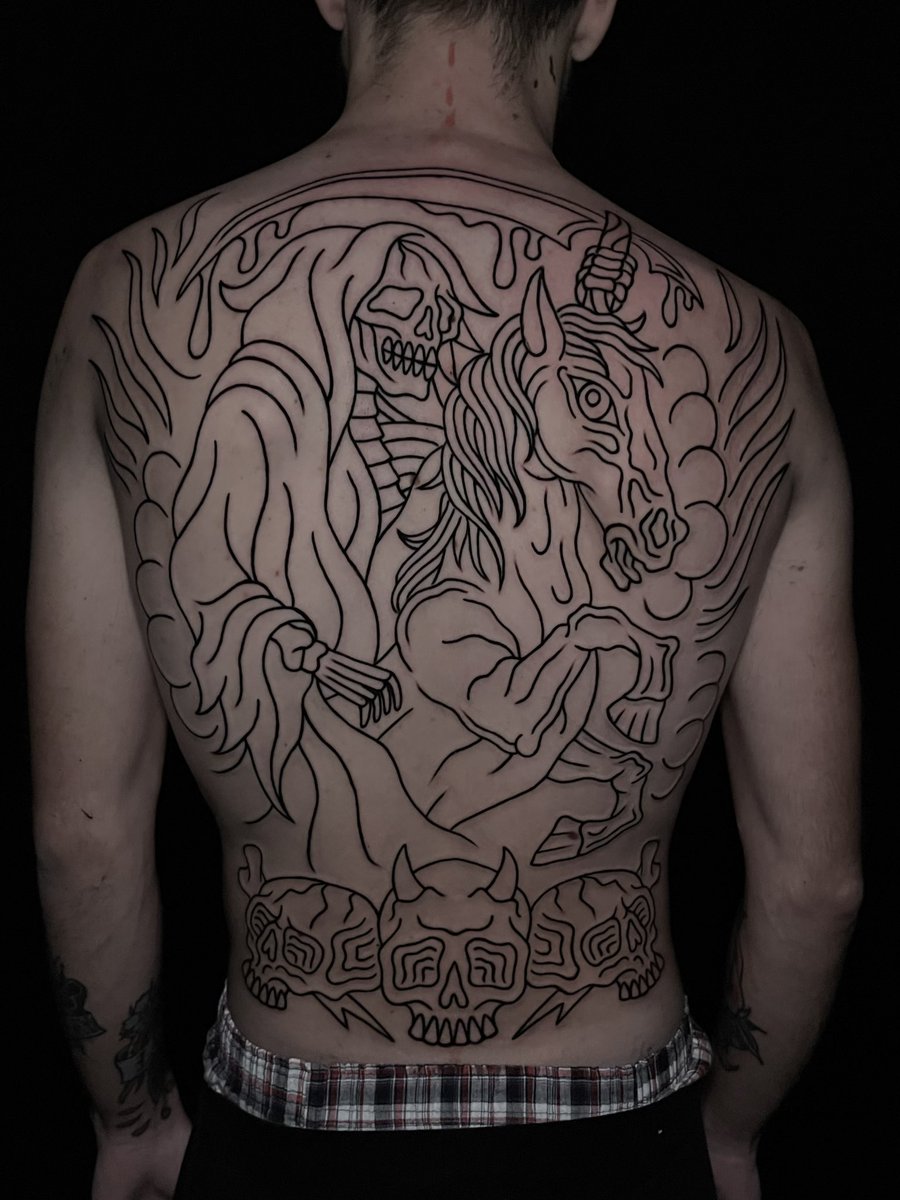 scrotaI's tweet photo. Started my first back piece! Cant wait to get this one finished https://t.co/pu7J2EJ14z