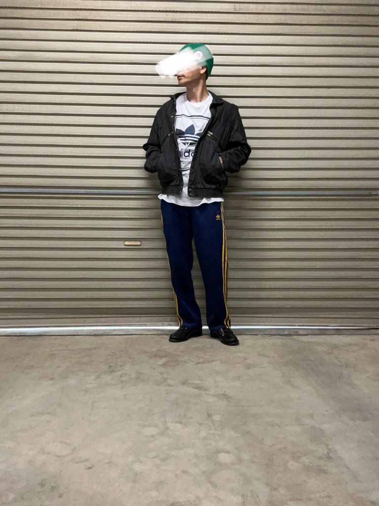 rk0423e30's tweet image. このバランスが好きになってきたｿﾞ

相方のパンツ🦍

#オレカジ
#SEBAGO