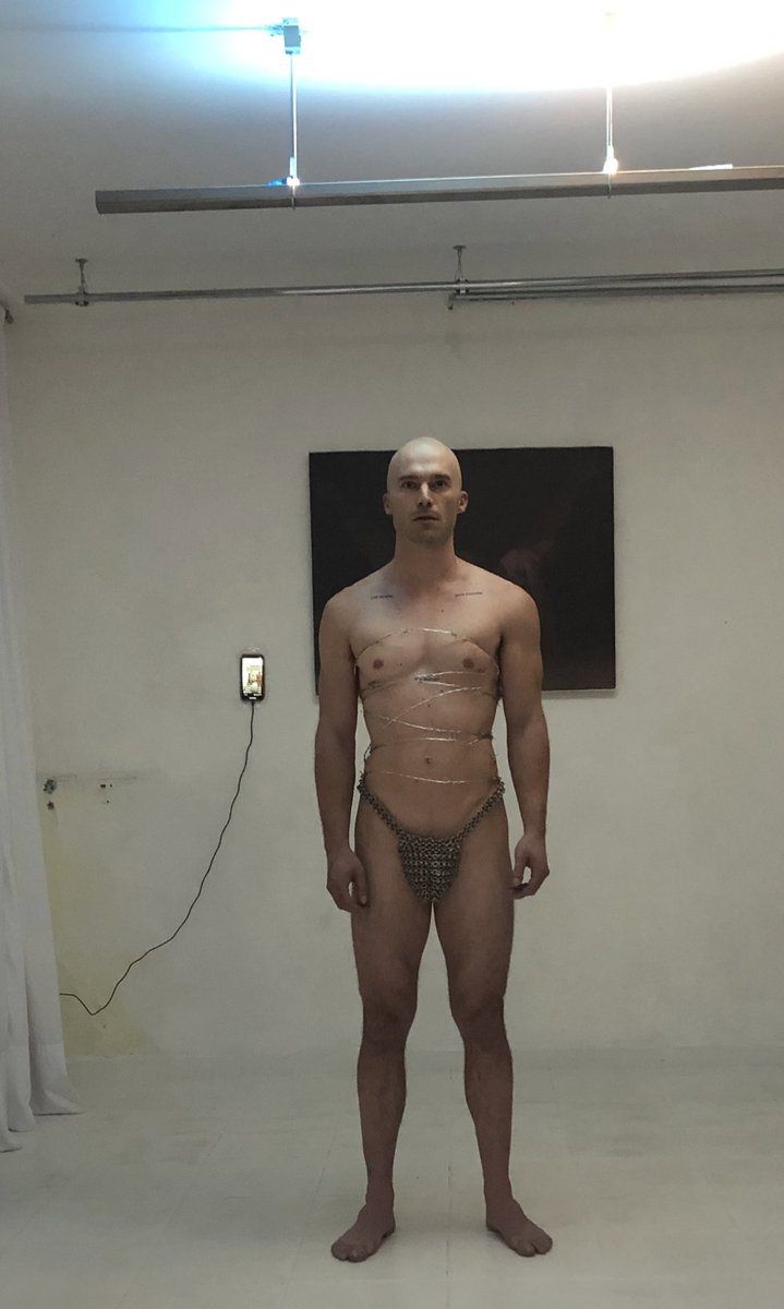 “American Terrori$t”, de <a href="/Eyibraofficial/">Eyibra</a>, en <a href="/rretiemble/">Rretiemble</a>.