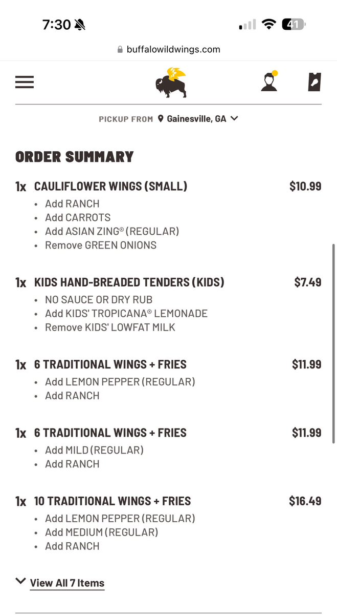 teachtechy's tweet photo. @BWWingsCares @BWWings 35 mins past ready time of 1 missing item. Food cold when arrived at home, 3 meals missing 1/2 their order, cauliflower wings were supposed to be onion free, but store
Said it wasn't on receipt. $101 bill wasted on missing &amp;cold food. https://t.co/tqVoBHiHQU