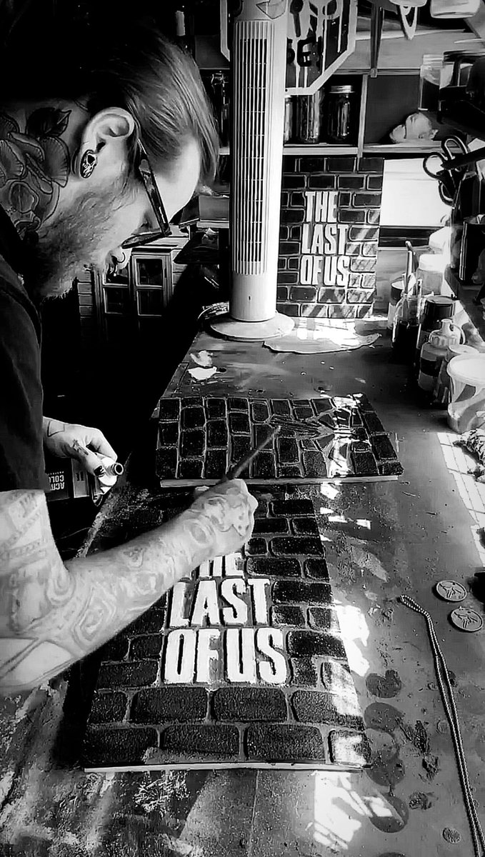 Retro Licker tweet media