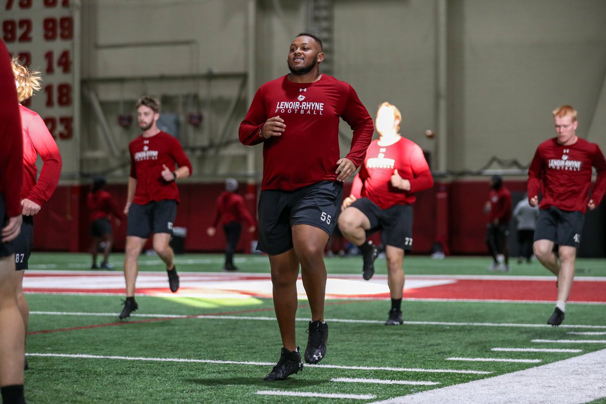 Lenoir-Rhyne Football tweet media