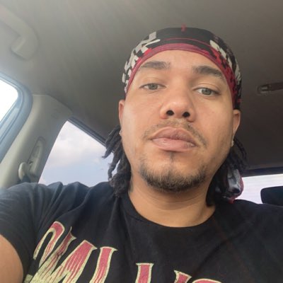 JordanMichaelll's tweet photo. #NewProfilePic https://t.co/dpFS4SyQXC