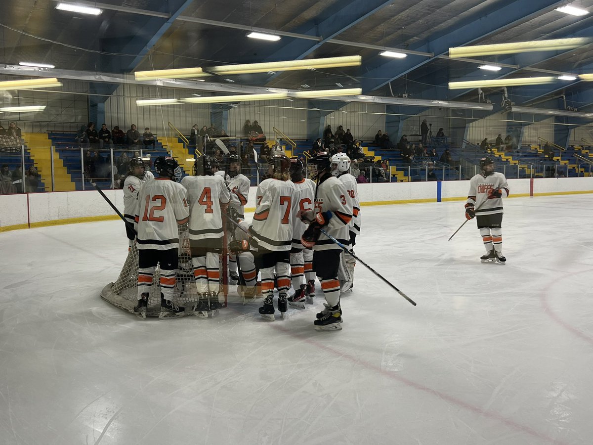 wilson6461's tweet photo. Opening night for our varsity hockey team. Great turn out from our community and students! Make sure to come out and support our team this year. 
#Gochiefs!! https://t.co/4XViagngHL
