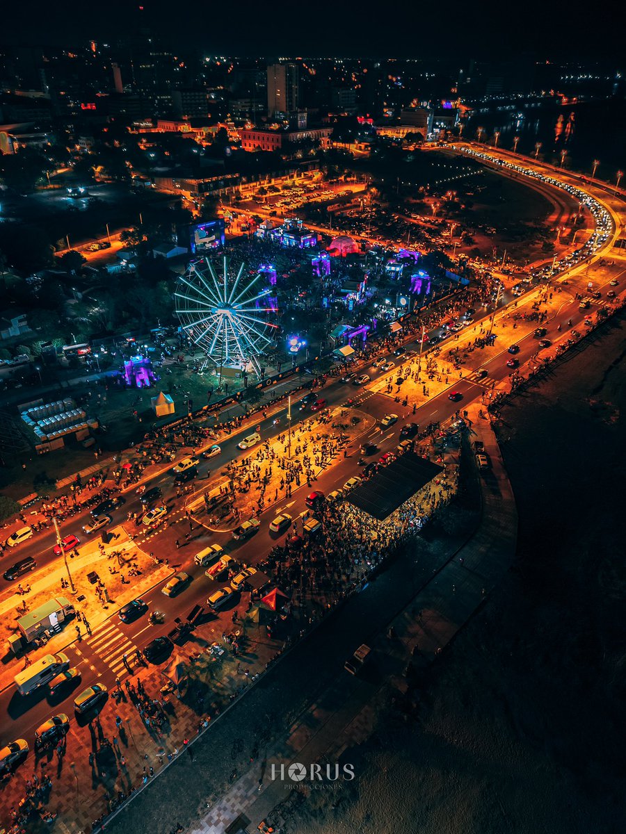 juanroleri's tweet photo. Racing INVADE Paraguay 🇵🇾🩵🤍🩵
Imágenes que tomé con mi drone.

#RacingClub @Sudamericana https://t.co/vBeLBnT53C