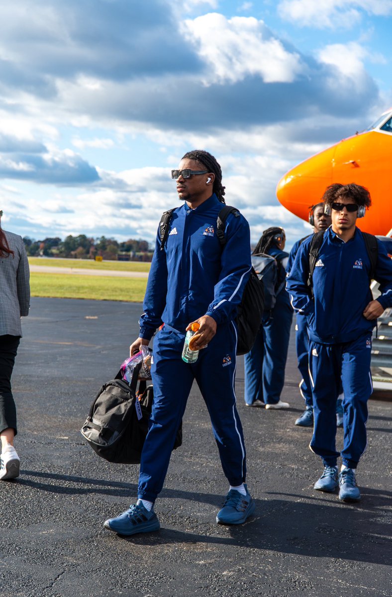 UTEPFB's tweet photo. From the Lone Star state to the Tri-Star state 🛬

The Miners have landed in Knoxville

#PicksUp | #WinTheWest https://t.co/qvZstDBKEZ