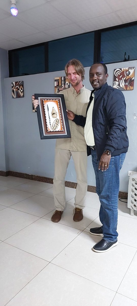 chu_butare's tweet photo. Today, the team from MEDEVAC/Czech Republic, concluded a week of successfully operating on fracture cases in collaboration with their colleagues @chu_butare. During the farewell ceremony,Ag DG of CHUB, @Ngarambe_C, acknowledged their valuable contribution to the Rwandan community https://t.co/vQoOkcAT8O