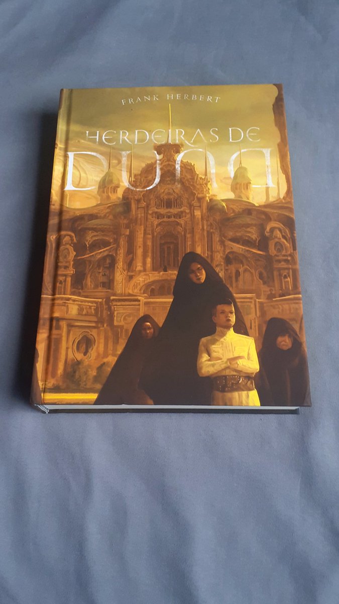 THOL1988's tweet photo. Concluindo o último volume da saga de Duna. https://t.co/Hd4lBuPLp5