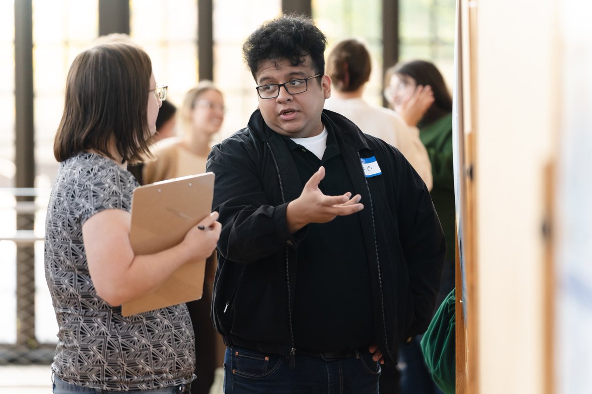 PittHealthSci's tweet photo. This fall, #PittMed honored grad research achievements with inspiring keynotes, 150 poster presentations, and awards for top mentors, publications, and students at the 29th annual graduate student research symposium. 

https://t.co/aPLtTmWdyW https://t.co/XhXfbaun0m