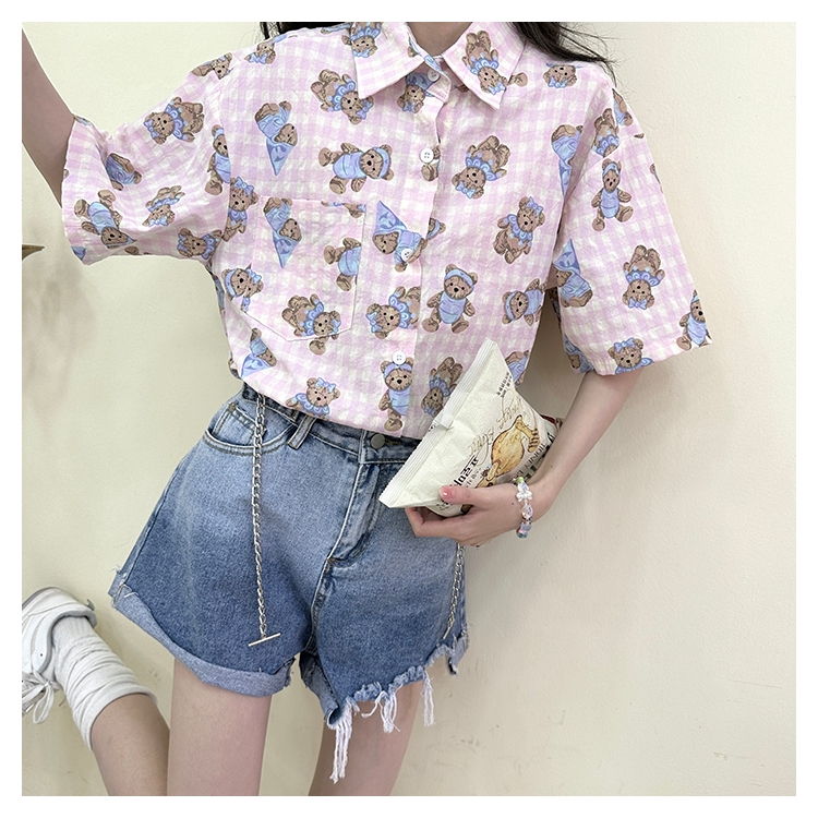 FairyGirlDaily's tweet photo. Embrace your sweet comfortable female style with this adorable Pink Bear Print Shirt! Excellent for a kawaii look 😍 Get yours now: https://t.co/LY4hZPQQLE #kawaii #vogue #softgirl https://t.co/IYYTUfyerb