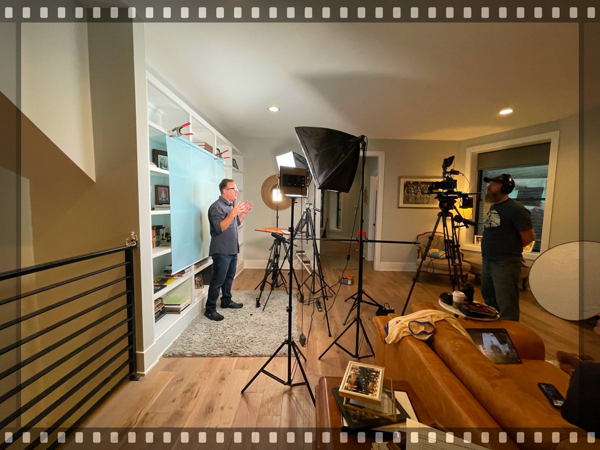 FR_Films's tweet image. From small businesses to big brands, we create videos that make an impact. We specialize in video content that elevate your brand’s identity and captivate your audience. Want to make an impact? Schedule a call to learn how we can highlight your business! #brandmarketing #film