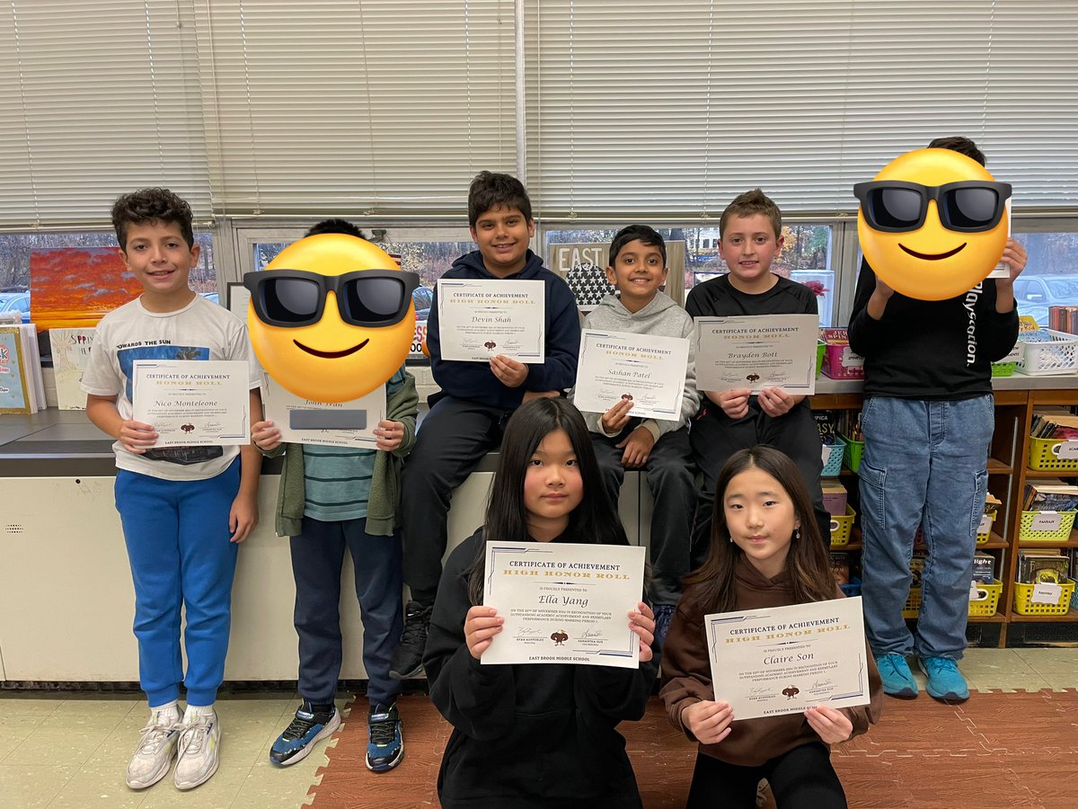 MrsRayside's tweet photo. Congrats to our High Honor Roll and Honor Roll students on this amazing accomplishment!  Keep working hard! https://t.co/JFavjW1Xdi