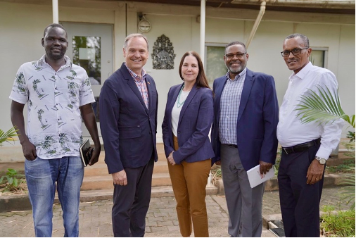 Michael Messenger (@mjmessenger) on Twitter photo Thank you to 🇨🇦 Amb. <a href="/JoanneMinns_CAN/">Joanne Minns</a> and her team at @CanadainSouthSudan in Juba for the opportunity to meet with <a href="/MesfinLoha/">Mesfin</a> and me about <a href="/Worldvisioncan/">World Vision Canada</a> programs, including partnerships supported by <a href="/CanadaDev/">Development Canada</a>, <a href="/WVSouthSudan/">World Vision South Sudan</a> and partners—especially community participants. Thank you to 🇨🇦 Amb. <a href="/JoanneMinns_CAN/">Joanne Minns</a> and her team at @CanadainSouthSudan in Juba for the opportunity to meet with <a href="/MesfinLoha/">Mesfin</a> and me about <a href="/Worldvisioncan/">World Vision Canada</a> programs, including partnerships supported by <a href="/CanadaDev/">Development Canada</a>, <a href="/WVSouthSudan/">World Vision South Sudan</a> and partners—especially community participants.