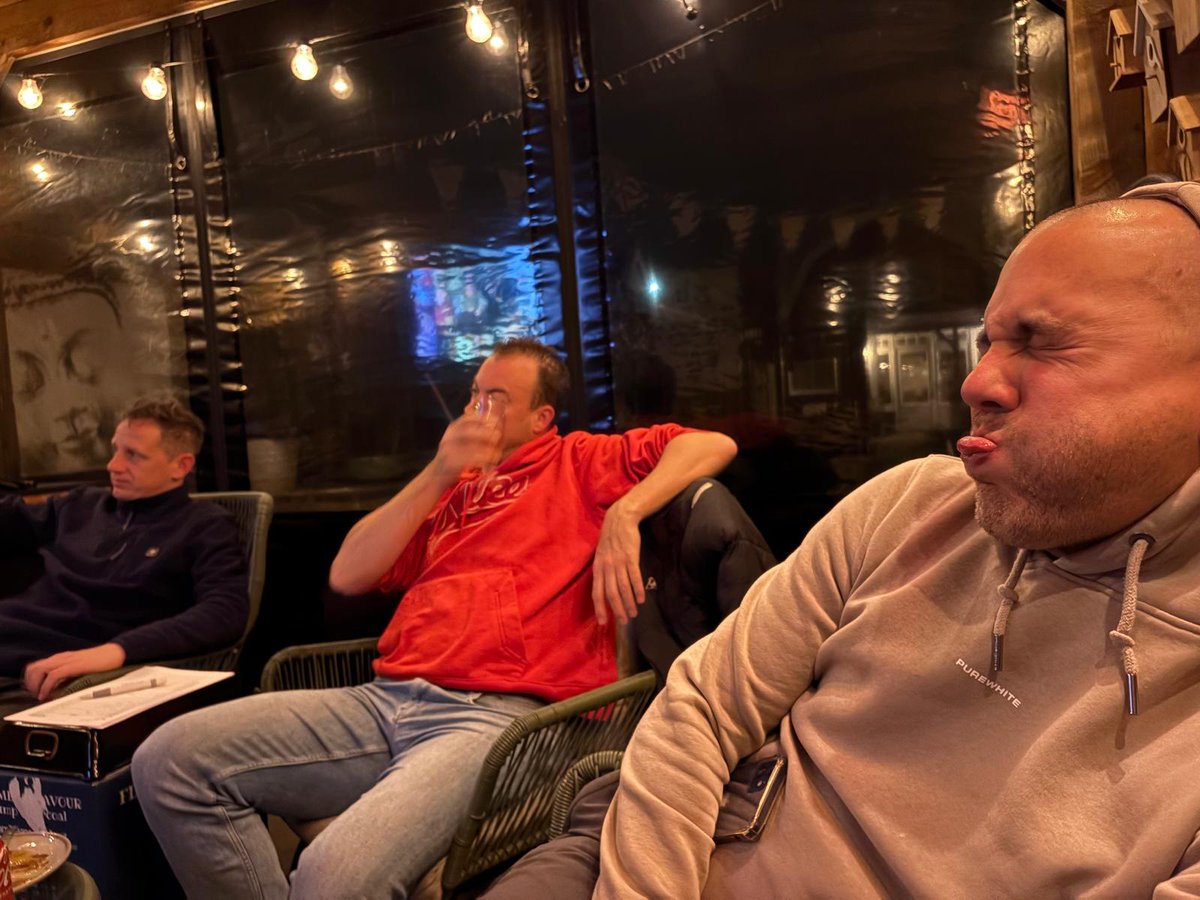 RamonBeije's tweet photo. @Top2000agogoNTR Sympathy for the Klusdurpers staat op 38 https://t.co/SNgP3VbNzm