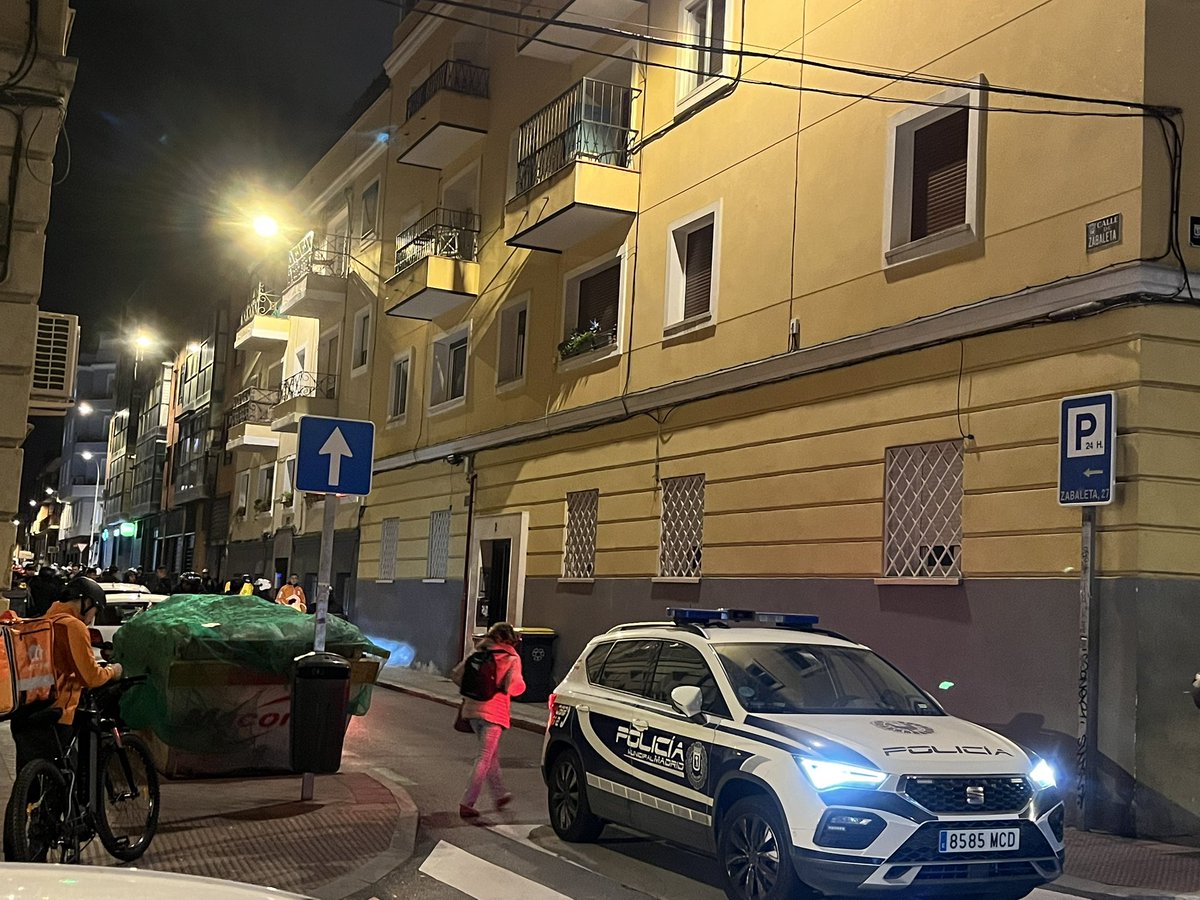 Obras Calle Canillas 18 (antiguo supermercado) tweet media