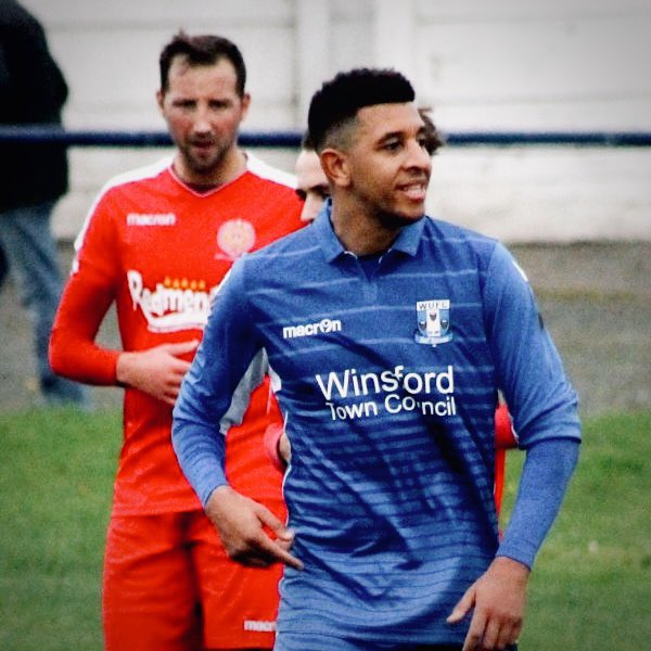 “With an excellent pedigree and reputation as a powerful &amp; commanding defender, Sean will bring exceptional unrivalled leadership.” 💬

#utb | @sean_sherwood