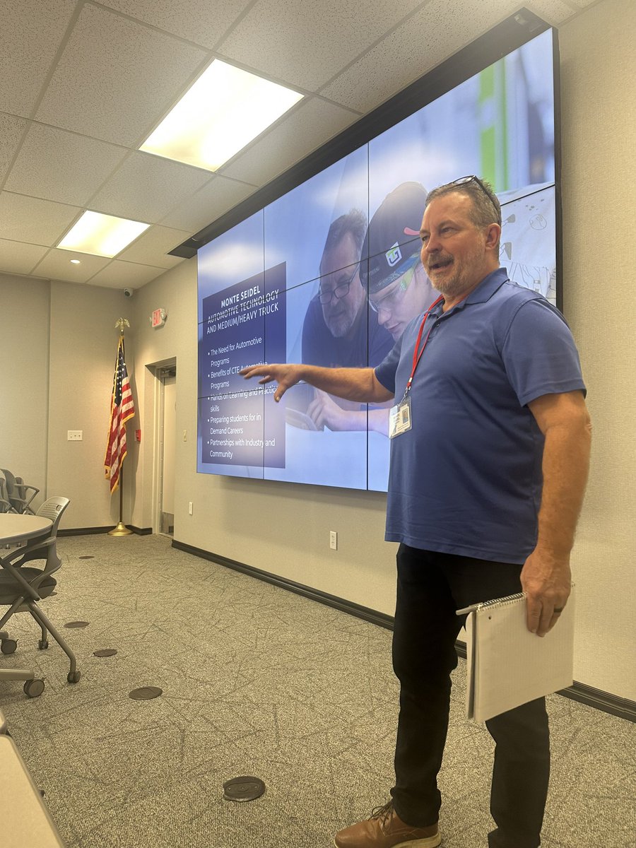 Rogers Public Schools Launch tweet media