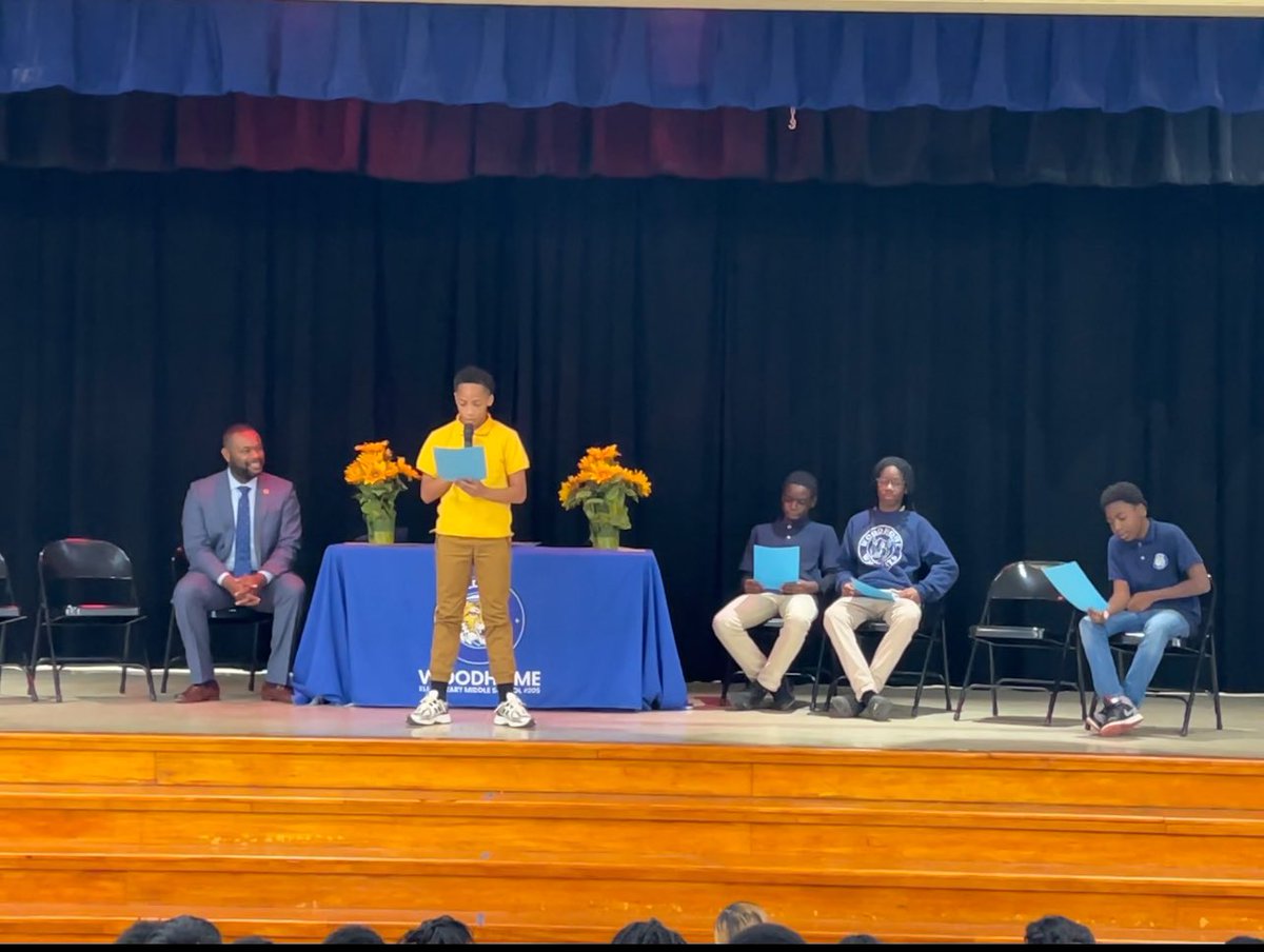 205woodhome's tweet photo. What an incredible American Education Week! We were honored to cap it off with a visit from Senator Cory McCray. A huge shoutout to our SGA for doing an outstanding job at helping to facilitate today’s discussion. https://t.co/mXXBmiVSet