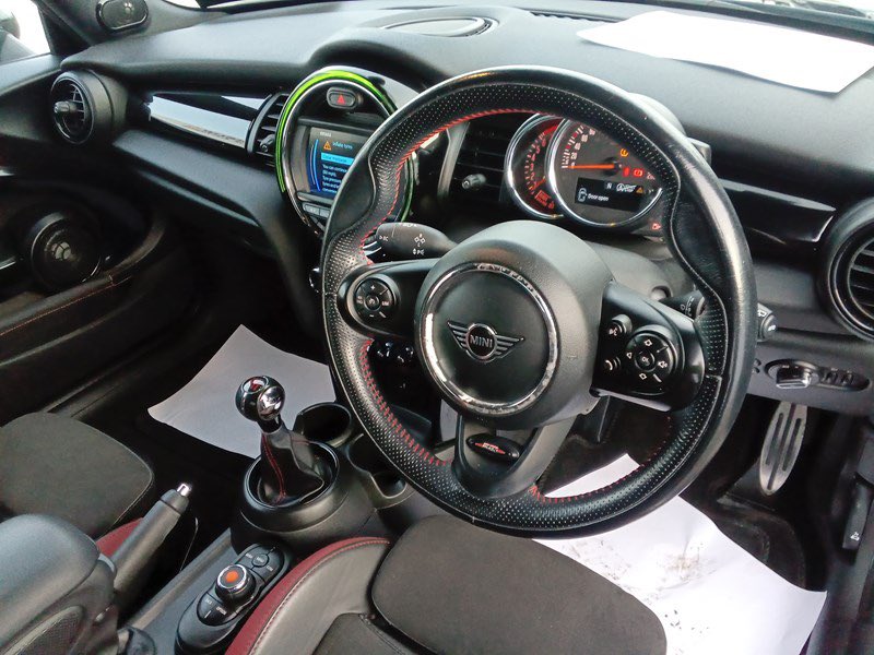 Merlin Car Auctions tweet media