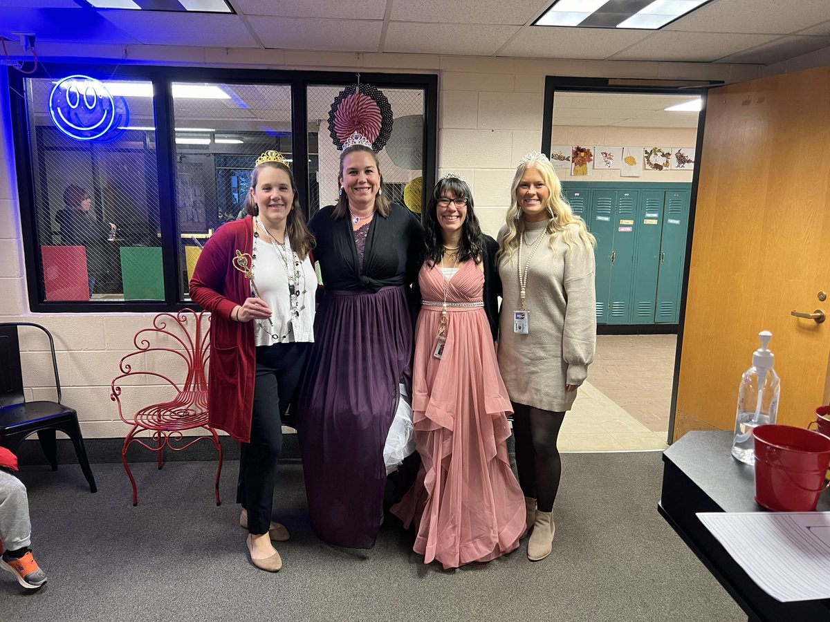 Mrs Erickson CES tweet media