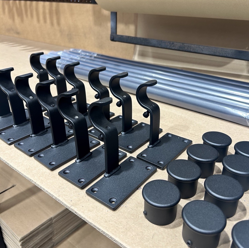 helserbrothers's tweet image. Helser Brothers horizontal strap brackets ready to ship! 🚚 Can’t wait to see these installed in their new homes.
#HappyFriday #Draperyhardware #Customdraperyhardware #Windowtreatments