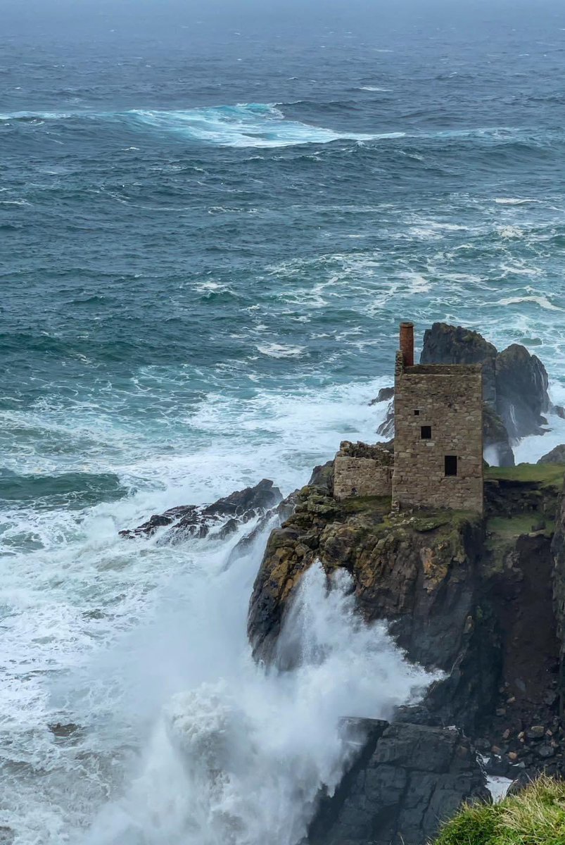 There’s some severe wind speeds forecast for Saturday 23 - all National Trust facilities at Botallack, Cape Cornwall and Levant will be closed - if you’re out and about do stay safe