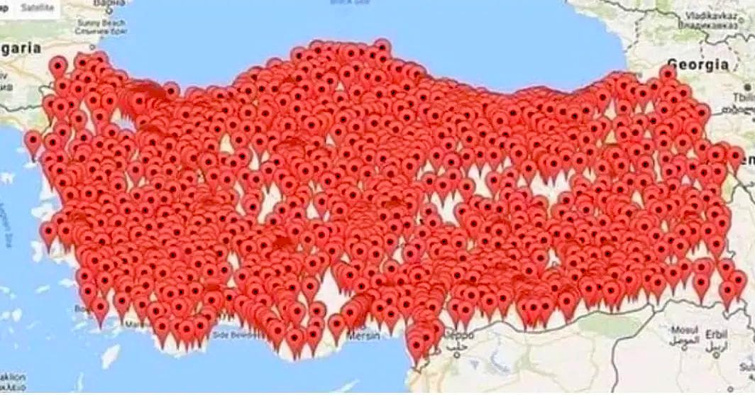 TerribleMaps's tweet photo. Kebab restaurants in Turkey https://t.co/OsnMvDwy5G
