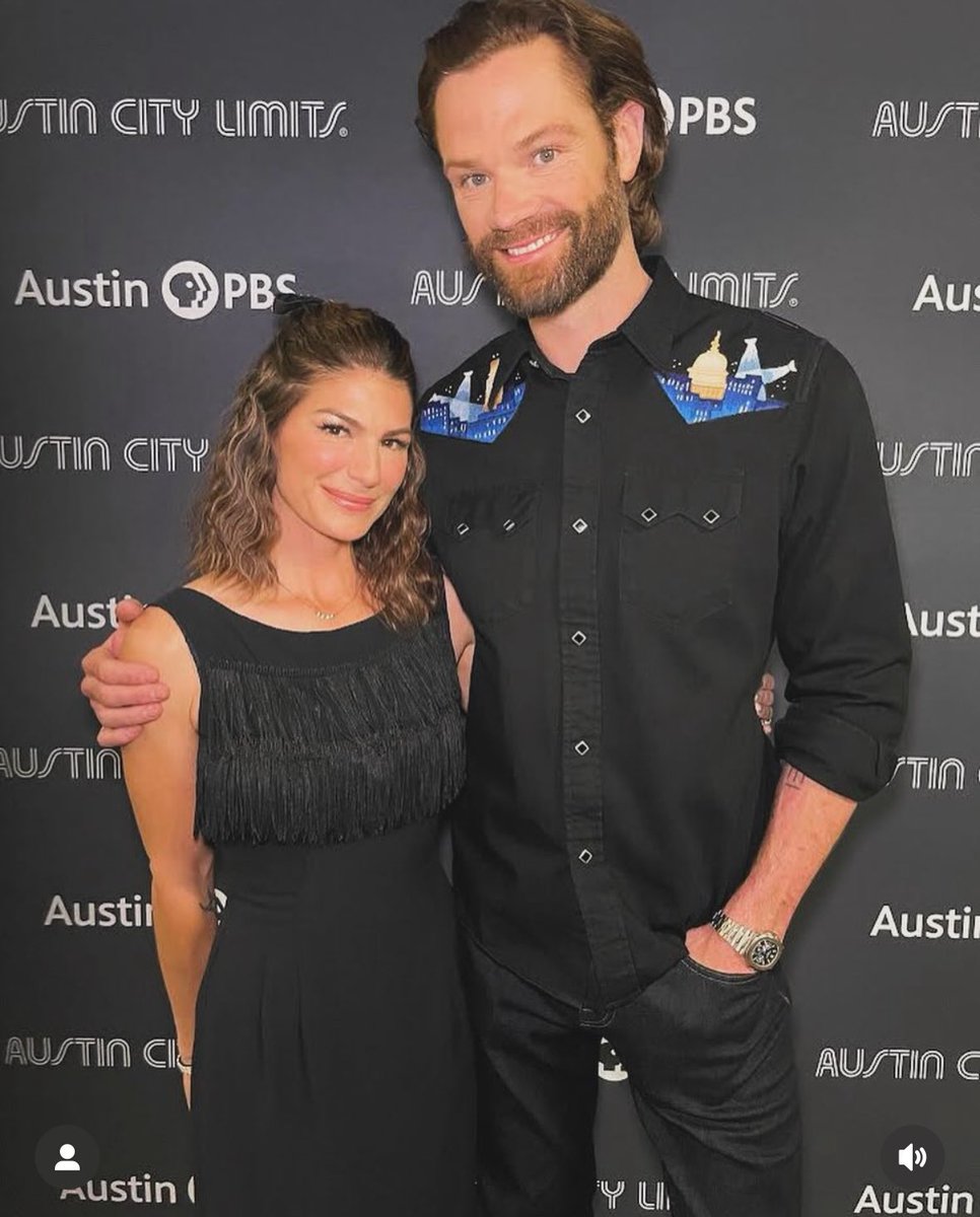 proudofjarpad's tweet image. Gen looks so tiny