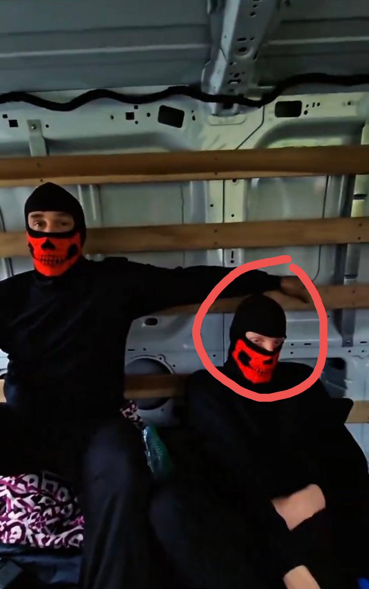 Meet Charles Anthony Wilder II aka moonmanmac1488 of GDL, wlm-pa, and njeha. Charles was in the van and present for the fash flash rally in Columbus, Ohio. 

phillyfashwatch.noblogs.org/charles-anthon…