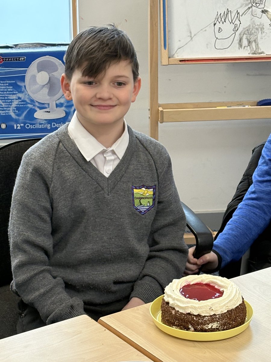 P7Miss's tweet photo. Another birthday boy in P7, we hope you have a great day tomorrow 🎉💙 https://t.co/YtVl34kKDD