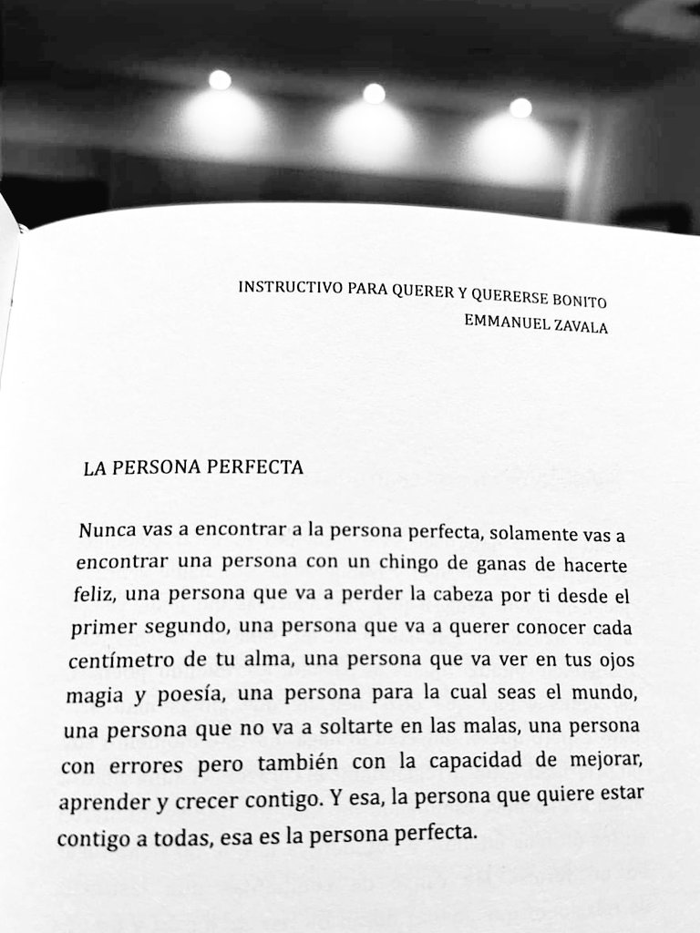 Daniele__Santoy's tweet photo. 🤍🖤🤍

     La persona perfecta..."

. https://t.co/1qCCQJAyni