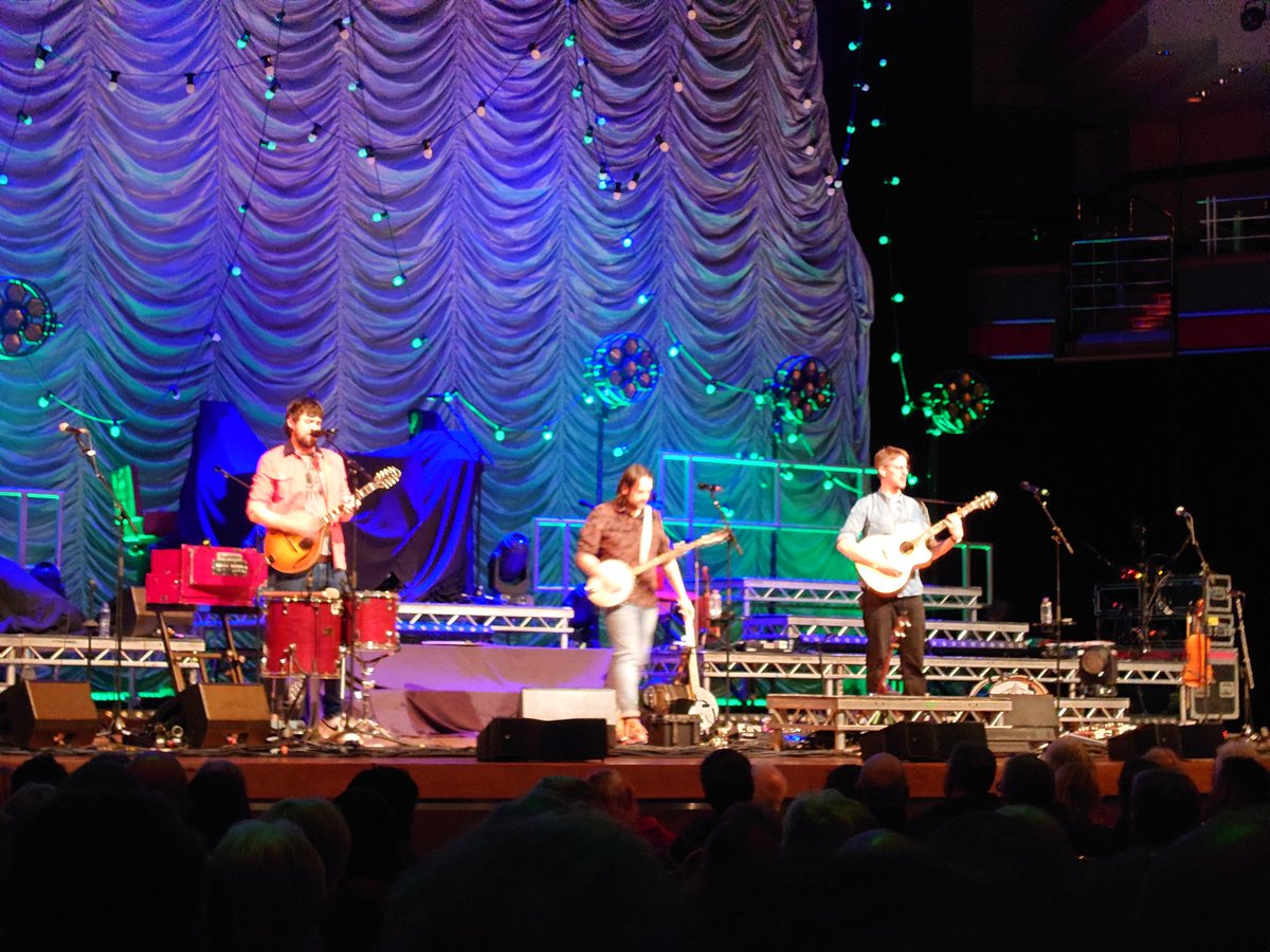 TheRotundas tweet media