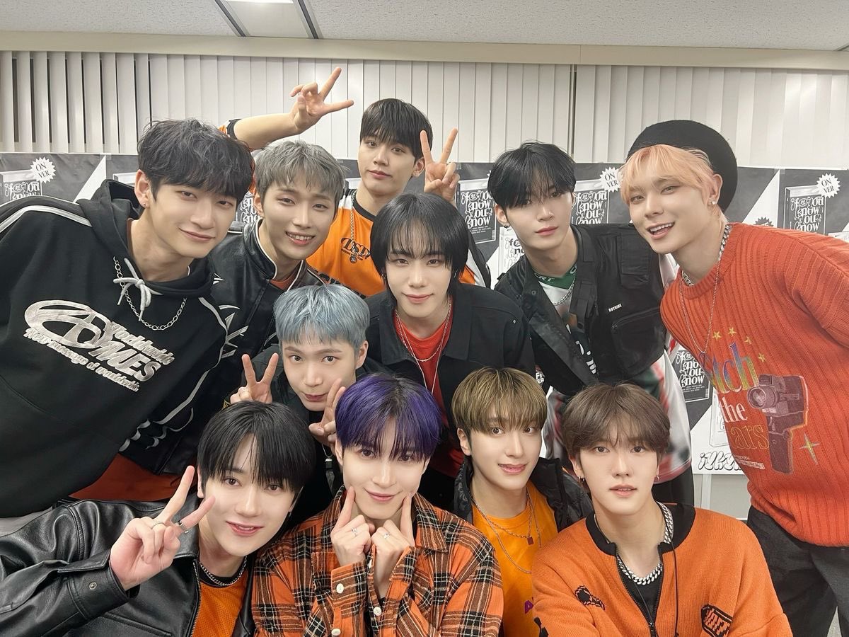 DRYFLOWEROX's tweet photo. my comfort boys 🩷 https://t.co/ml2zG9sKsz