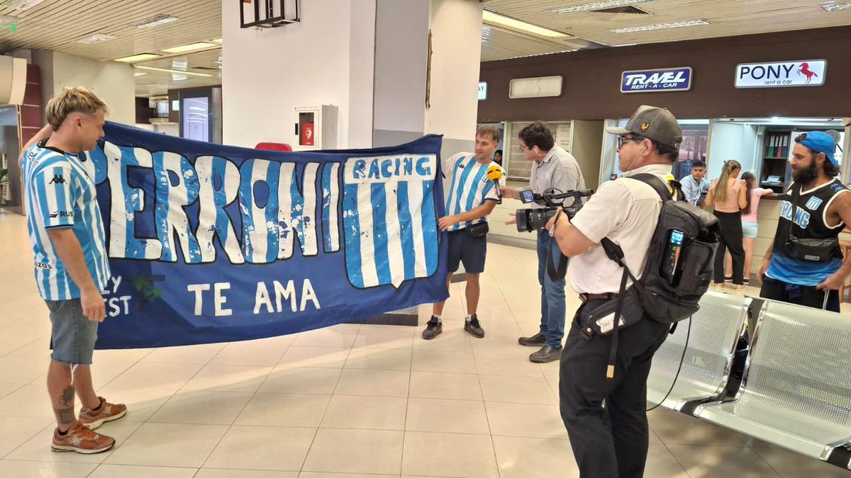 dinacpy's tweet image. Siguen llegando los hinchas de @racingclub @cruzeiro para la gran final! 🏆⚽️

Desde Dinac trabajamos para recibir a cada visitante con calidez y eficiencia! ✈️🇵🇾

#dinacpy #gobiernodelparaguay #lagranconquista