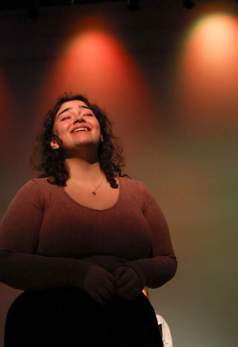 SHS STAGE tweet media