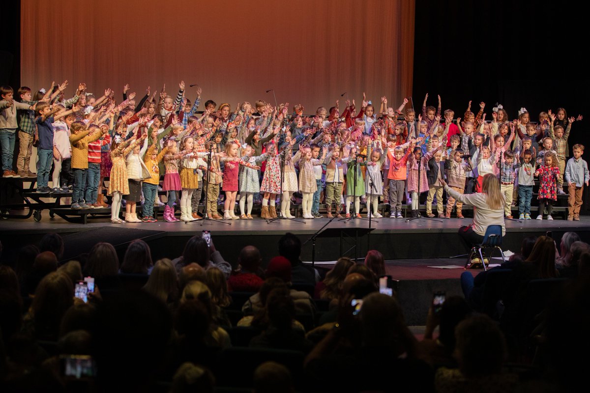 lrcawarriors's tweet photo. We couldn’t be prouder of our kindergarten students for their incredible Thanksgiving program in Warrior Hall today! 🎉🍁 We had so much fun hearing their joyful songs, funny jokes, and the Scripture they memorized. What a blessing to celebrate this season with them! 🧡 https://t.co/1cem2xfJ4W