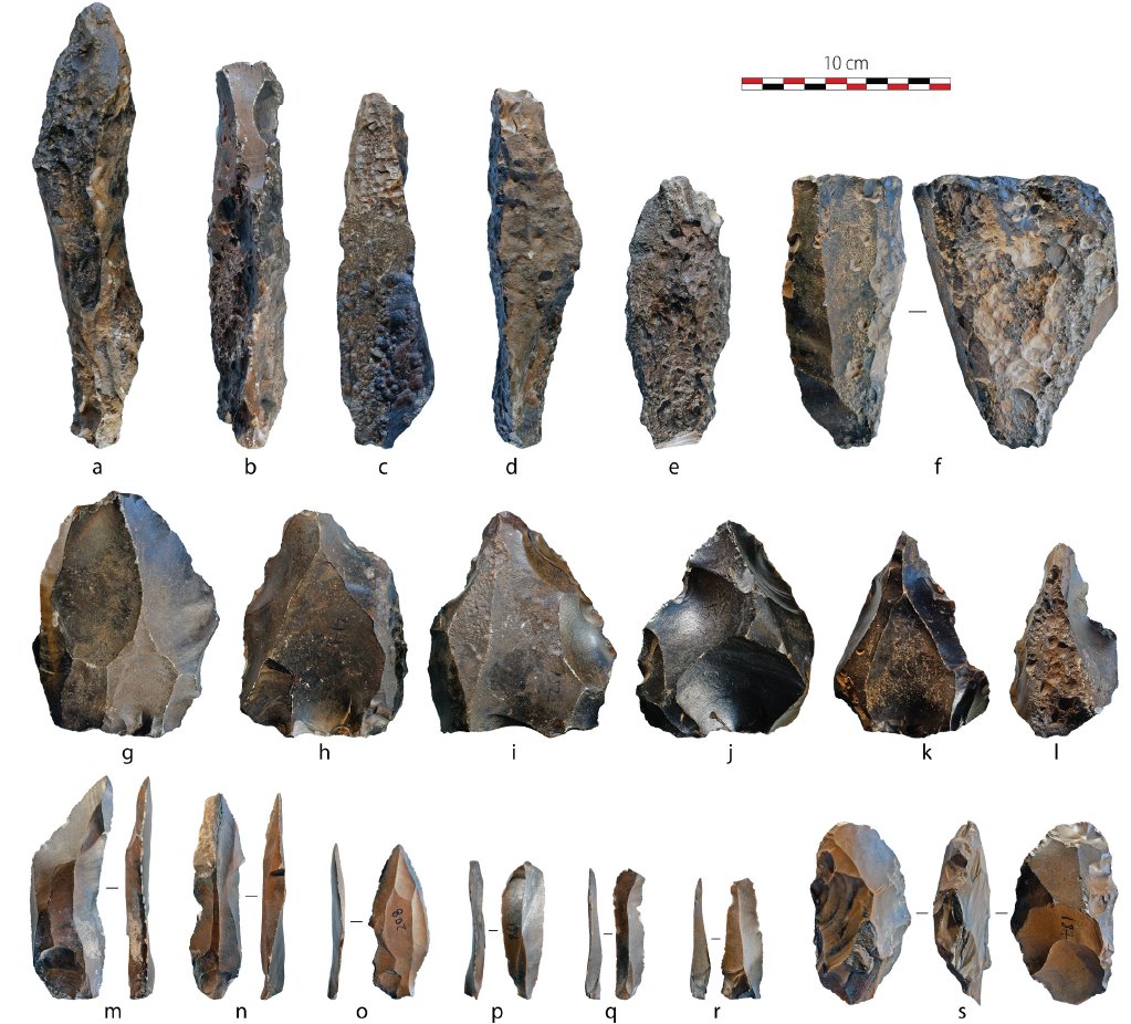 ARDUQ Arabia (@arduq_arabia) on Twitter photo Our new seminal paper is out 🥳 and is #OpenAccess ! Study led by Jeff Rose <a href="/ICArEHB/">ICArEHB</a> <a href="/aru_praha/">Archeologický ústav</a>
Mapping lateral stratigraphy at Palaeolithic surface sites: A case stu... sciencedirect.com/science/articl… Enjoy the beautiful lithics and stay tuned for exiting aftermath ... <a href="/Arduq_Arabia/">ARDUQ Arabia</a> Our new seminal paper is out 🥳 and is #OpenAccess ! Study led by Jeff Rose <a href="/ICArEHB/">ICArEHB</a> <a href="/aru_praha/">Archeologický ústav</a>
Mapping lateral stratigraphy at Palaeolithic surface sites: A case stu... sciencedirect.com/science/articl… Enjoy the beautiful lithics and stay tuned for exiting aftermath ... <a href="/Arduq_Arabia/">ARDUQ Arabia</a>